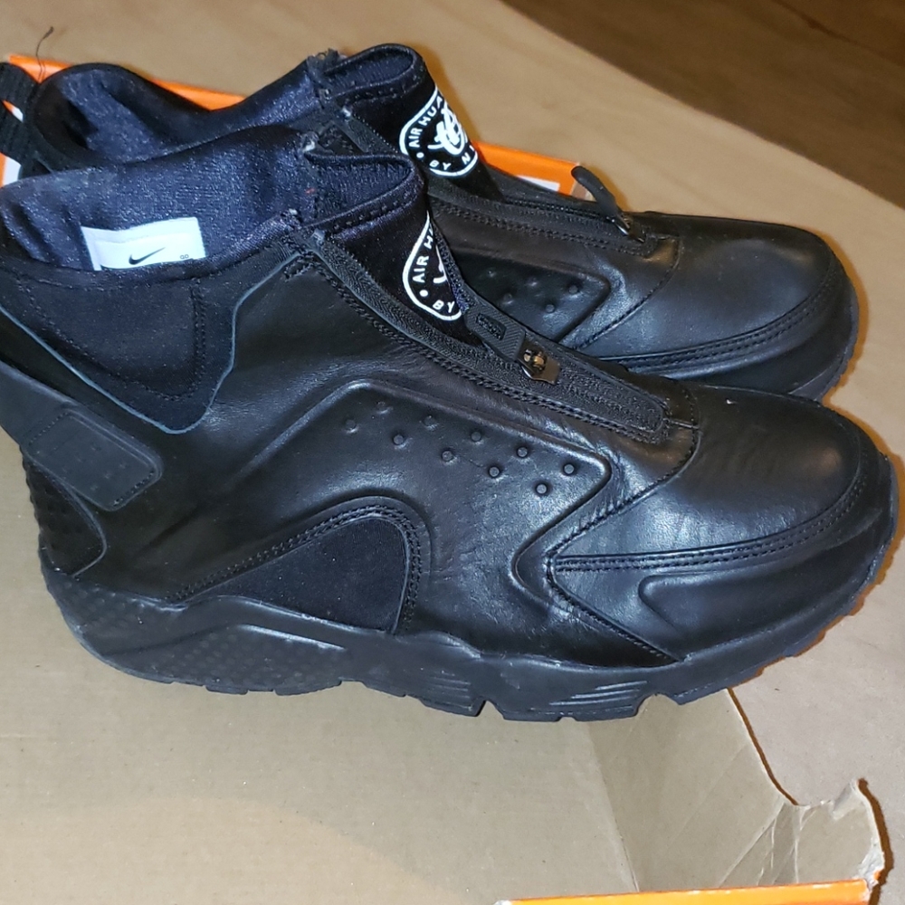 Womens Nike Air Huarache Run Mid (black)